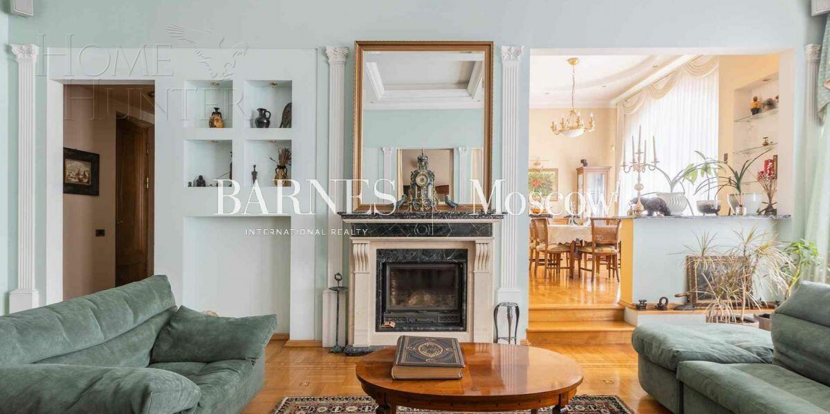 5-КОМН. КВАРТИРА С ОТДЕЛКОЙ 220 М² НА 4 ЭТАЖЕ