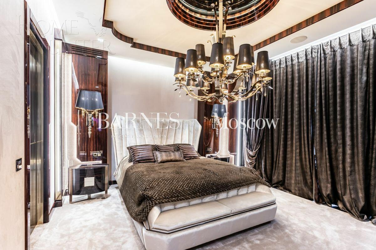 3-КОМН. АПАРТАМЕНТЫ С ОТДЕЛКОЙ 227.9 М² НА 47 ЭТАЖЕ