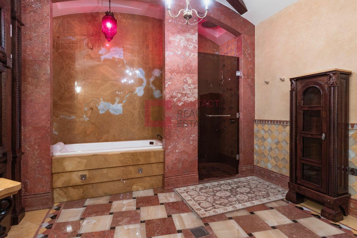 2-этажный коттедж 1 091 м² с отделкой