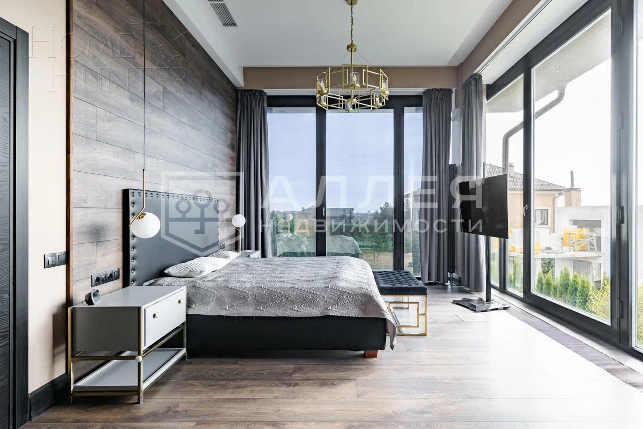 2-этажный коттедж 440 м² с отделкой