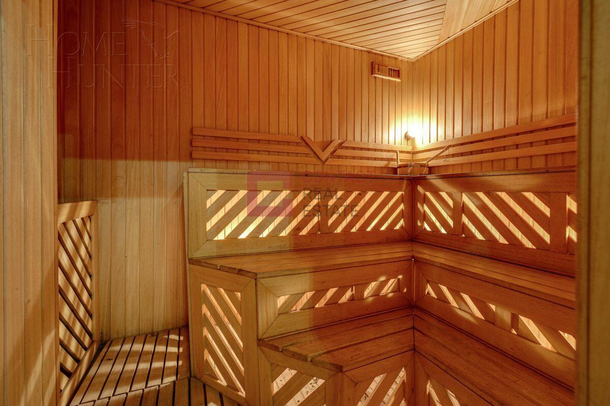 3-этажный коттедж 400 м² с отделкой