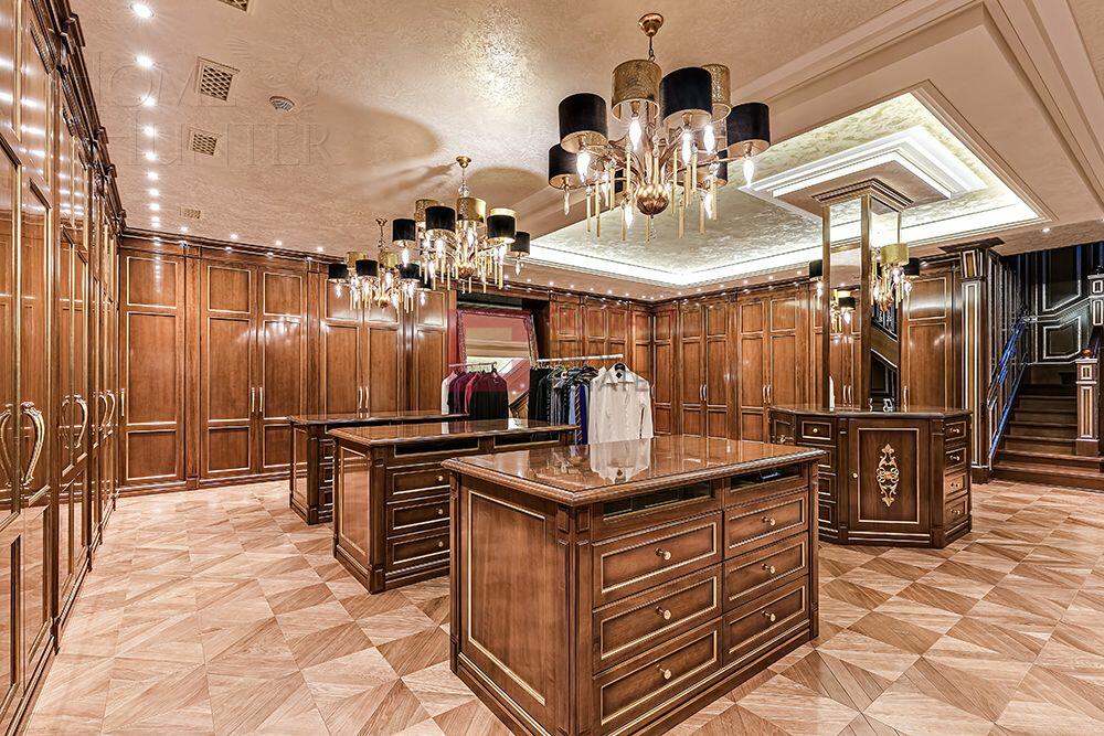 3-этажный коттедж 3 000 м² с отделкой