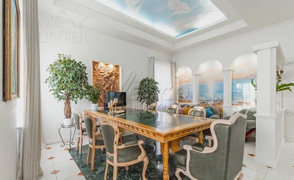 2-этажный коттедж 577 м² с отделкой