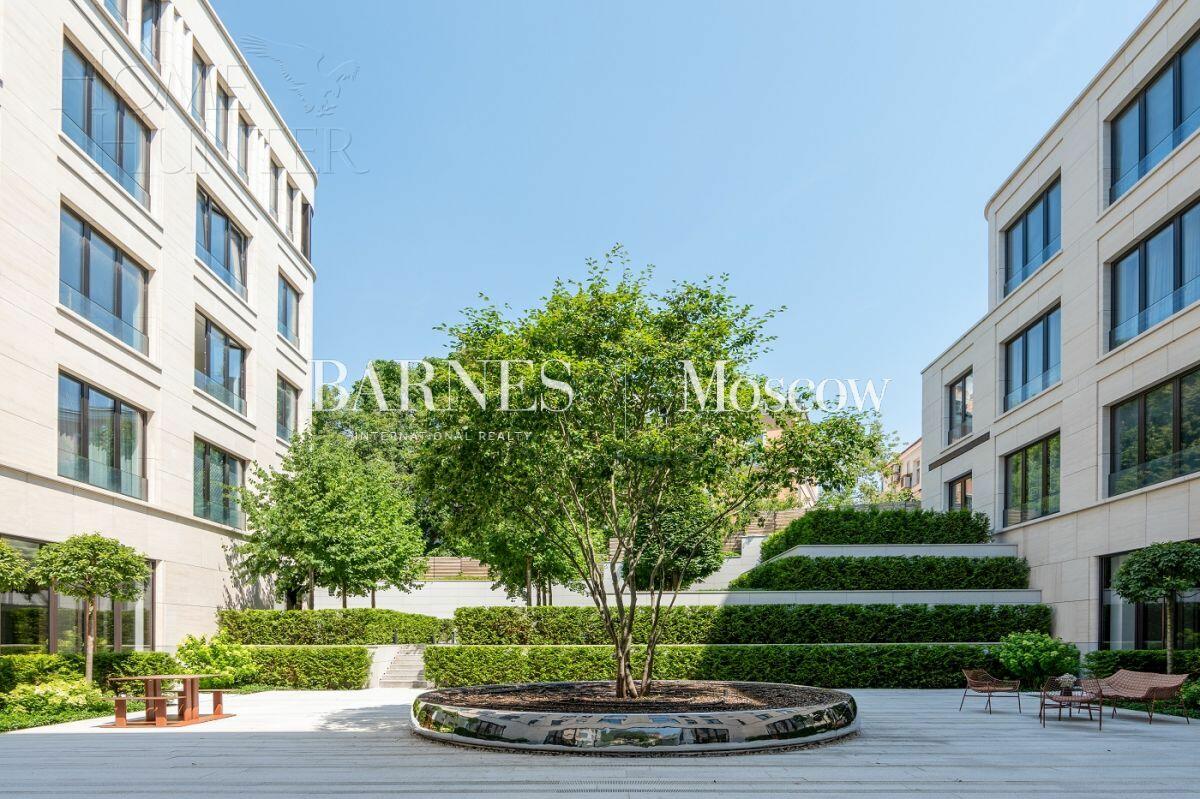 4-КОМН. АПАРТАМЕНТЫ БЕЗ ОТДЕЛКИ 212 М² НА 5 ЭТАЖЕ