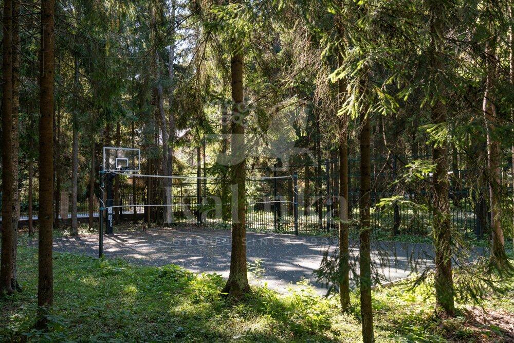 2-этажный коттедж 600 м² с отделкой