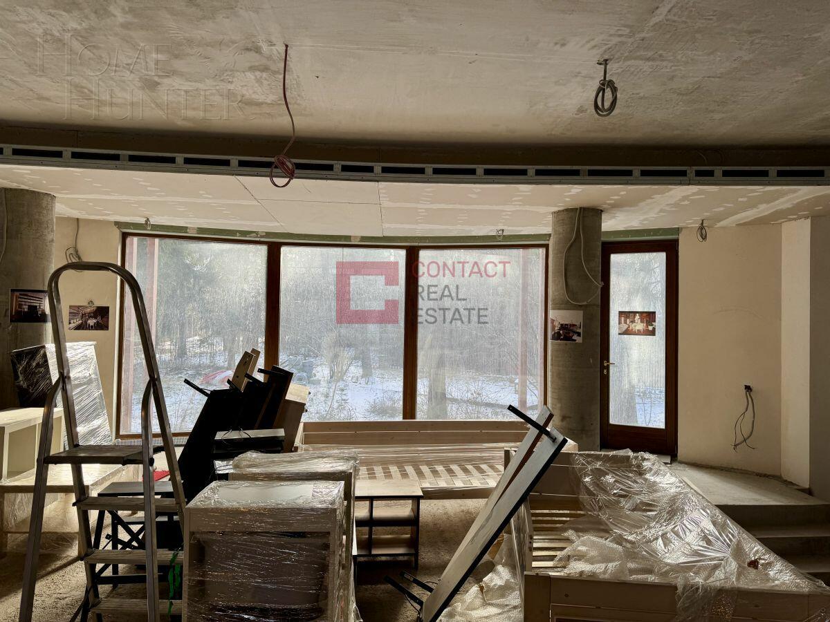 2-этажный коттедж 1 200 м² без отделки