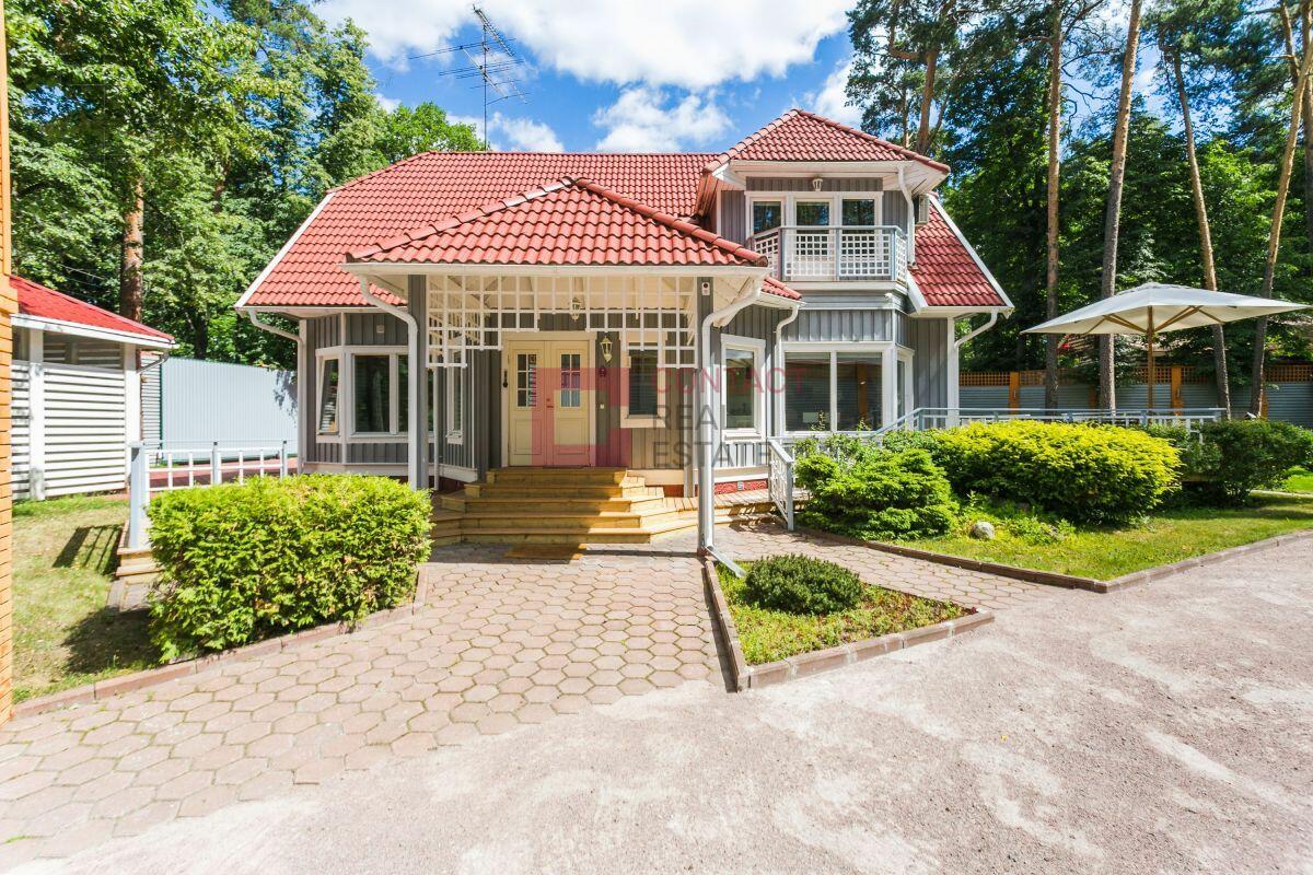 2-этажный коттедж 207.8 м² с отделкой