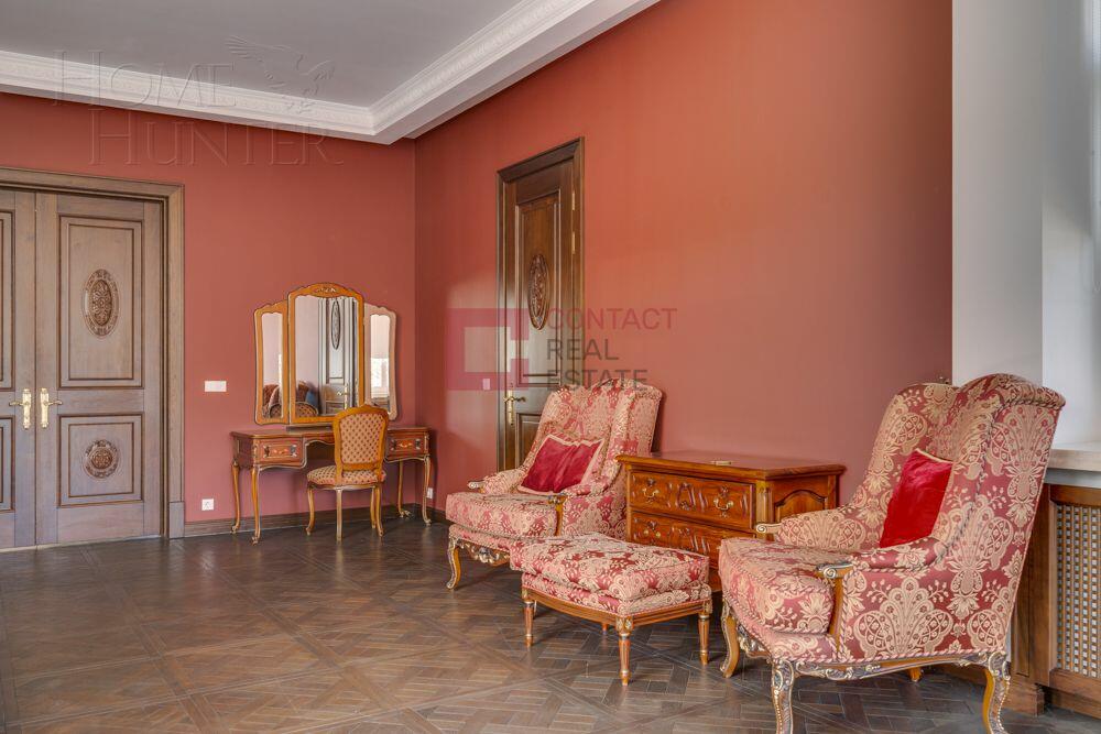 2-этажный коттедж 817 м² с отделкой