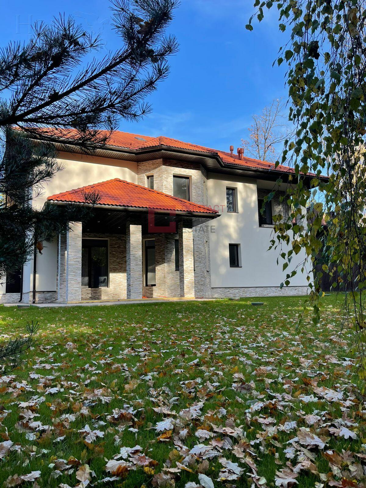 2-этажный коттедж 430 м² без отделки