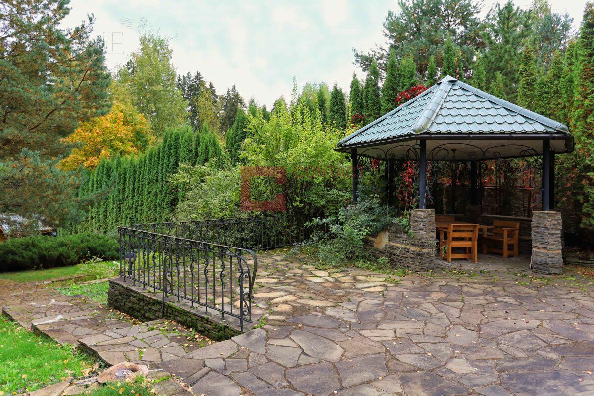 2-этажный коттедж 320 м² с отделкой