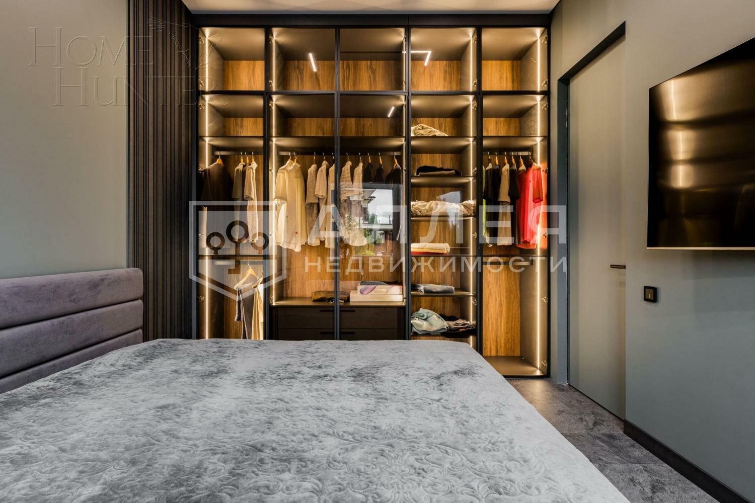 2-этажный таунхаус 289 м² с отделкой