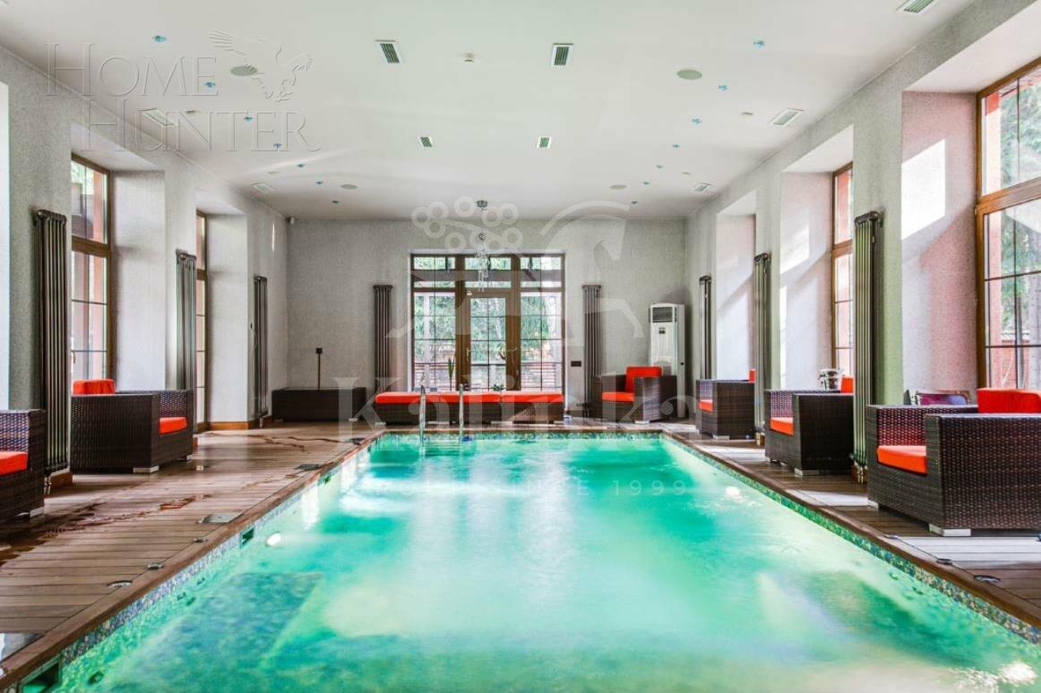 2-этажный коттедж 763 м² с отделкой