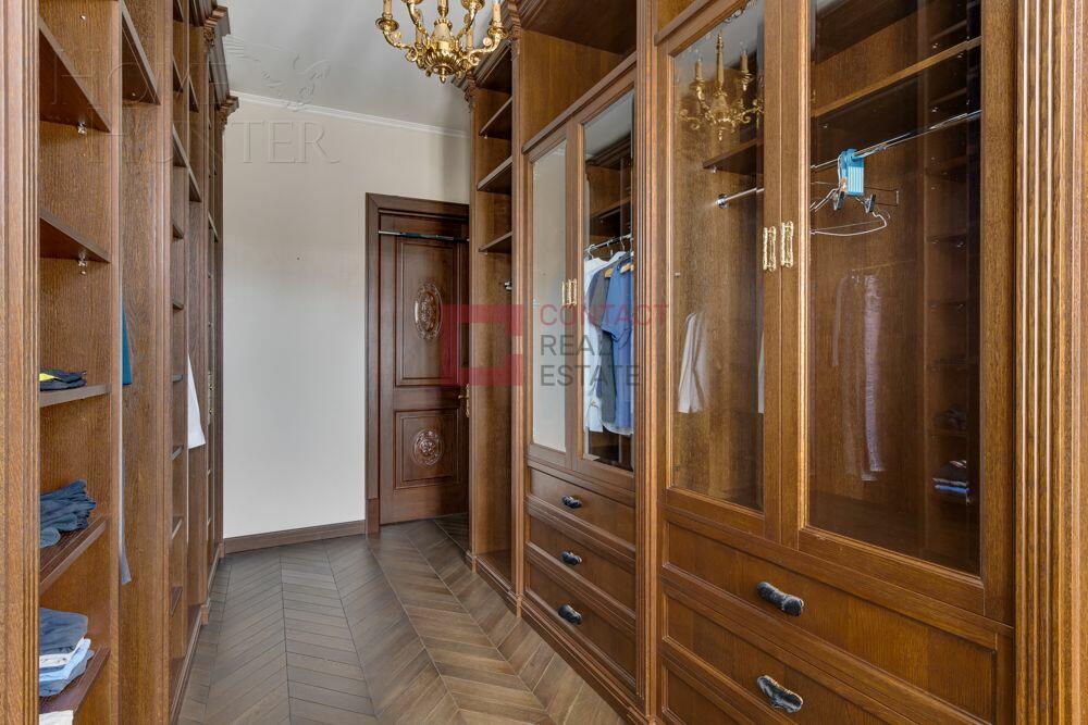 2-этажный коттедж 817 м² с отделкой