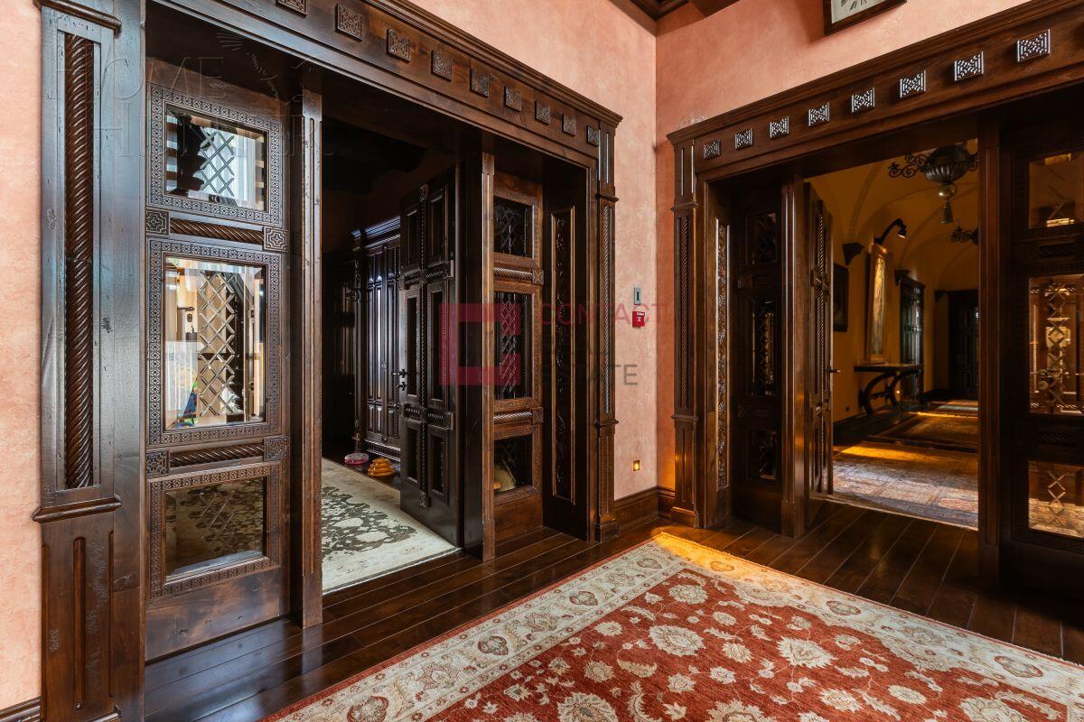 2-этажный коттедж 1 091 м² с отделкой