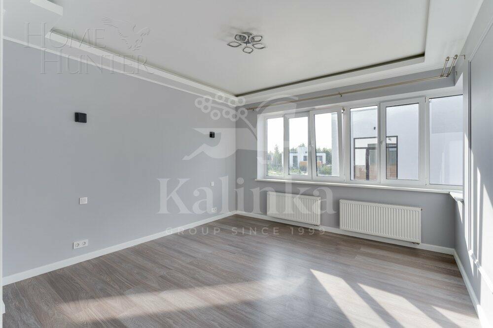 2-этажный коттедж 250 м² с отделкой