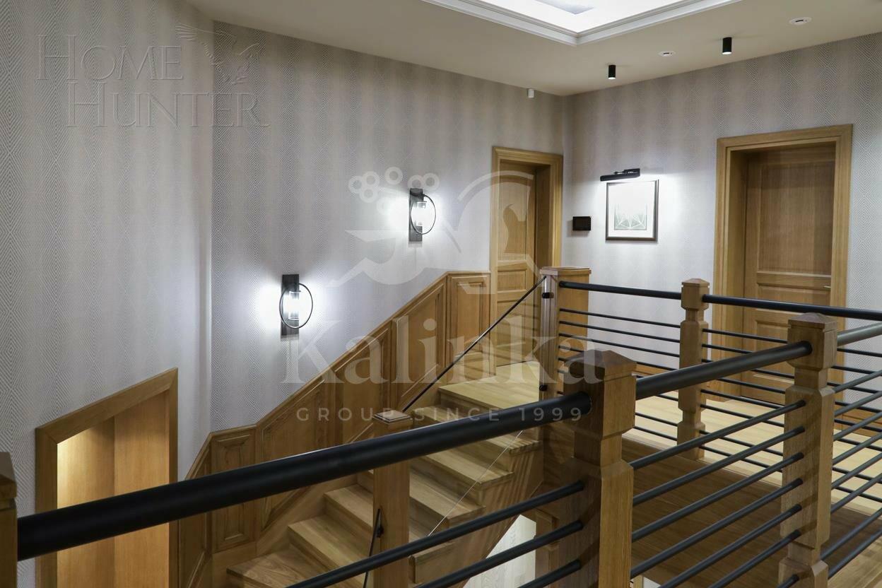 2-этажный коттедж 658 м² с отделкой