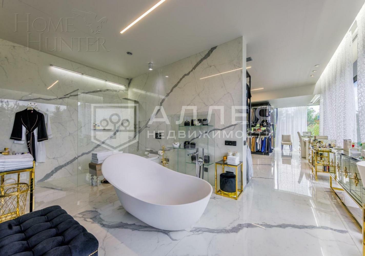 3-этажный коттедж 2 300 м² с отделкой