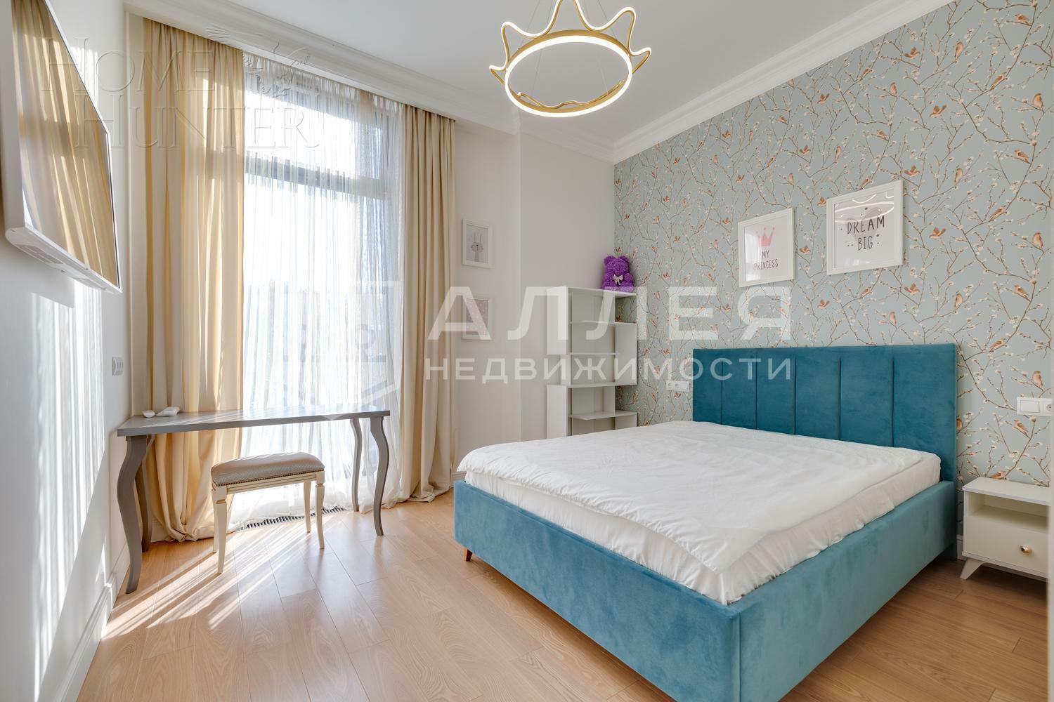 2-этажный коттедж 300 м² с отделкой