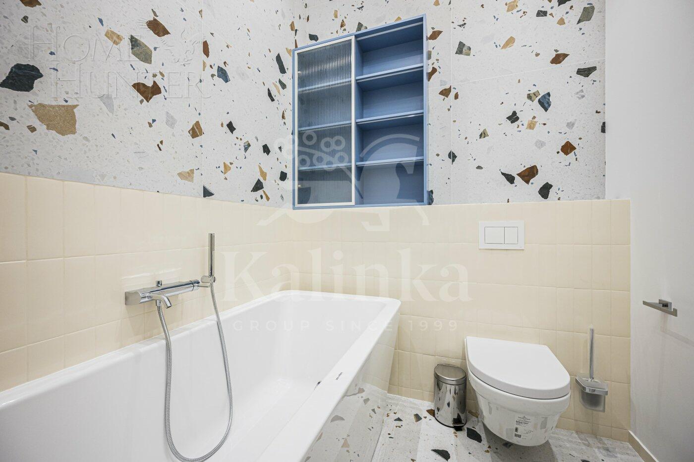 3-этажный коттедж 697 м² с отделкой