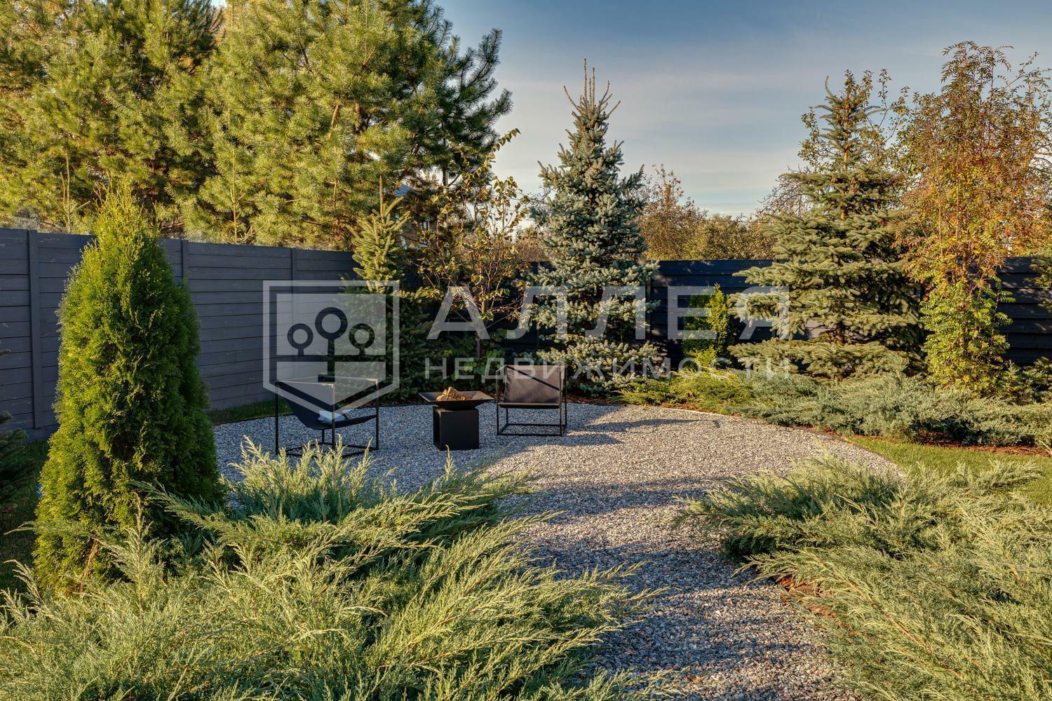 2-этажный коттедж 300 м² с отделкой