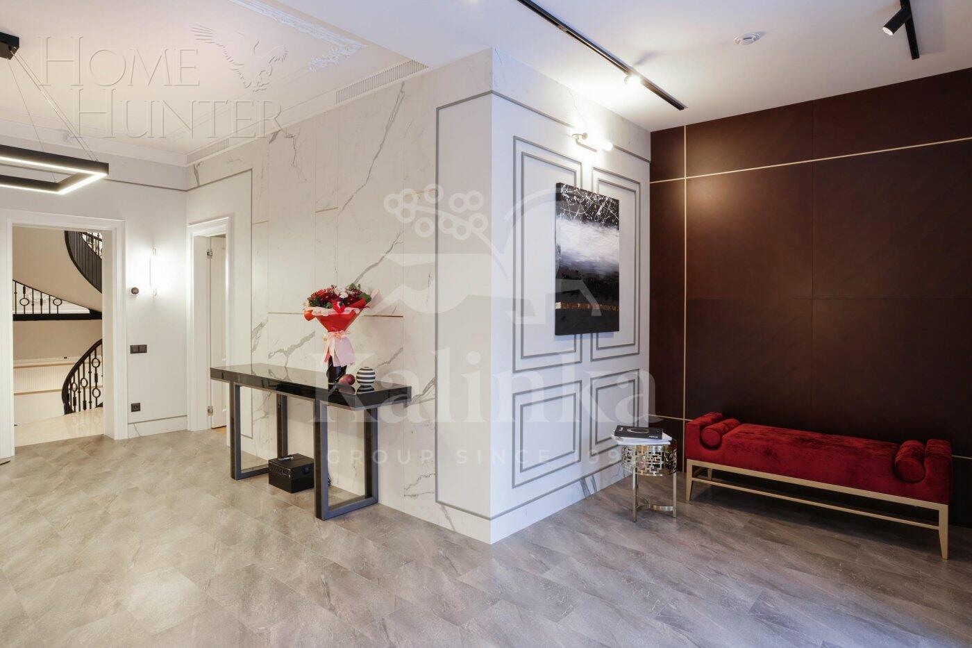 2-этажный коттедж 702 м² с отделкой