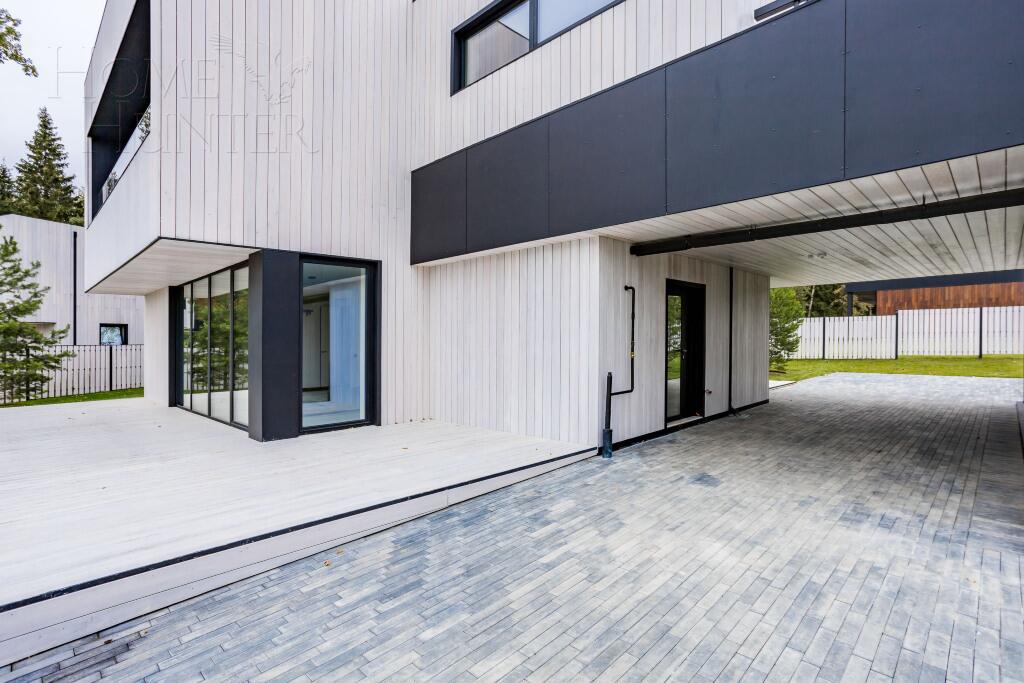 2-этажный коттедж 346 м² с отделкой