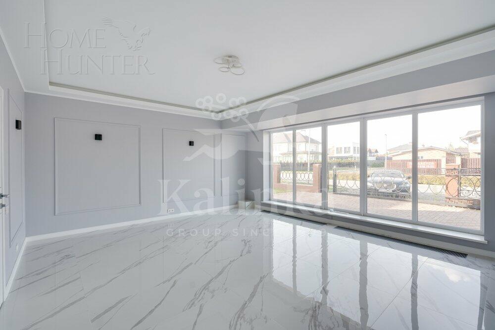 2-этажный коттедж 250 м² с отделкой