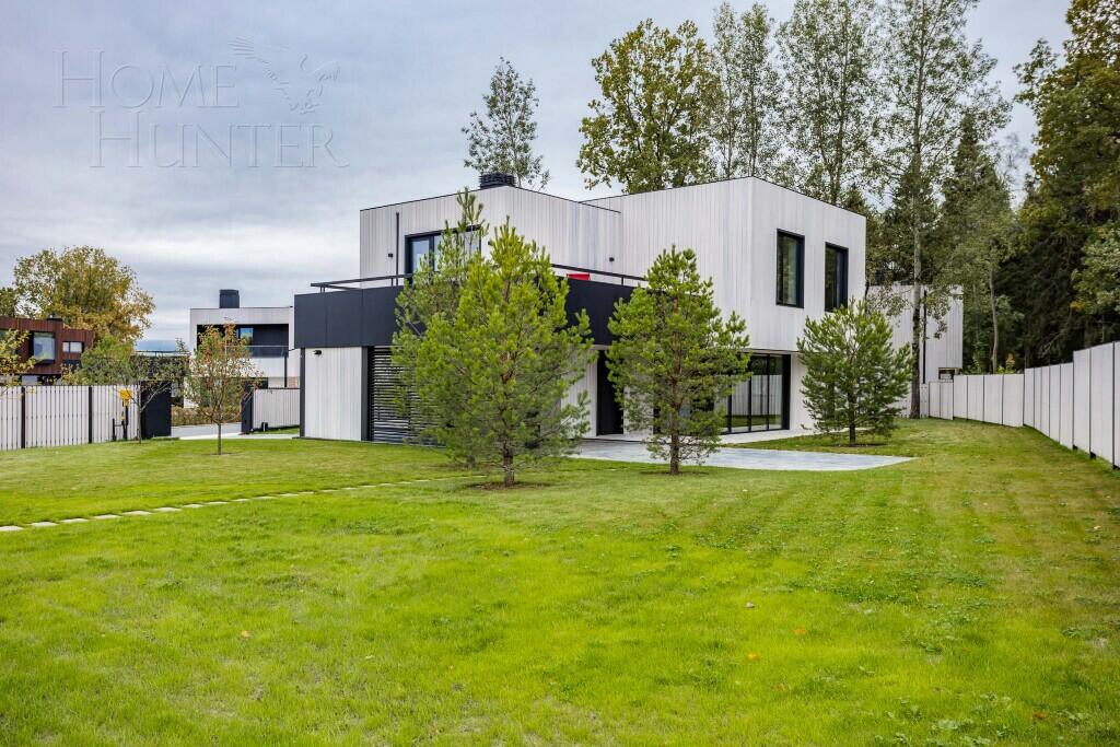 2-этажный коттедж 346 м² с отделкой