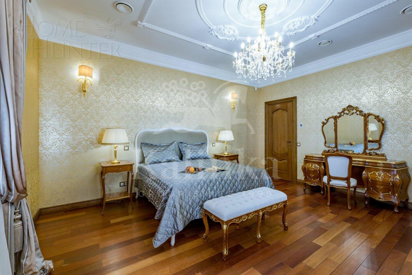 2-этажный коттедж 687 м² с отделкой