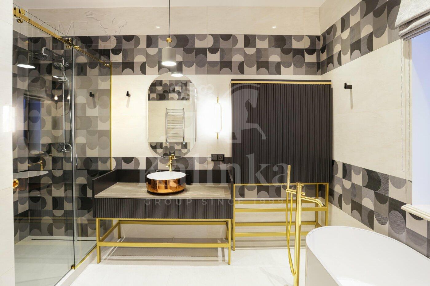 2-этажный коттедж 702 м² с отделкой