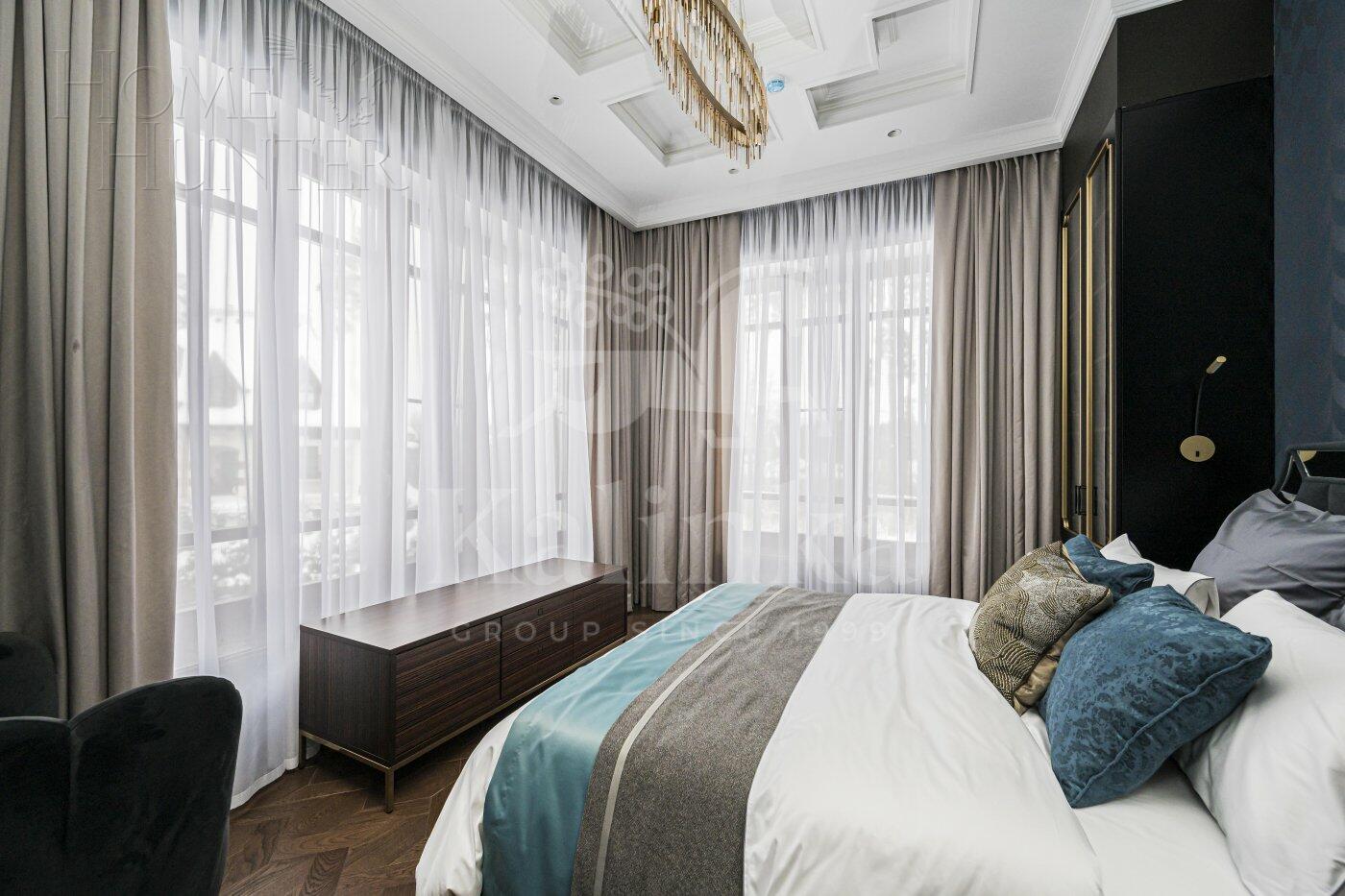 3-этажный коттедж 697 м² с отделкой