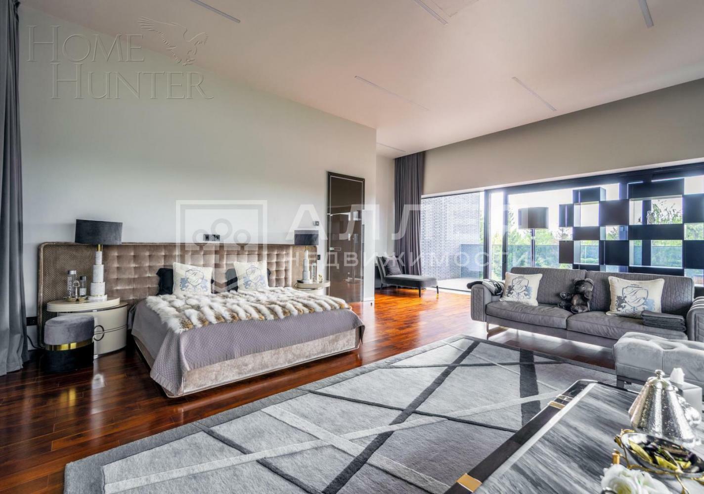 3-этажный коттедж 2 300 м² с отделкой