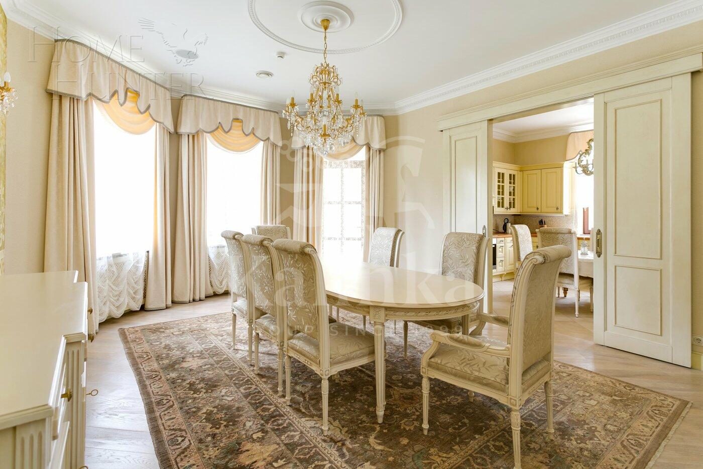 2-этажный коттедж 890 м² с отделкой