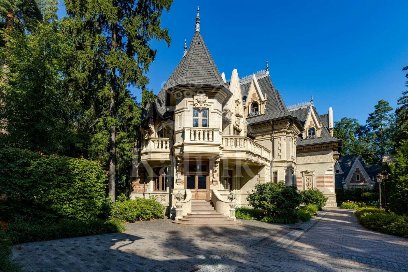 2-этажный коттедж 2 164 м² с отделкой