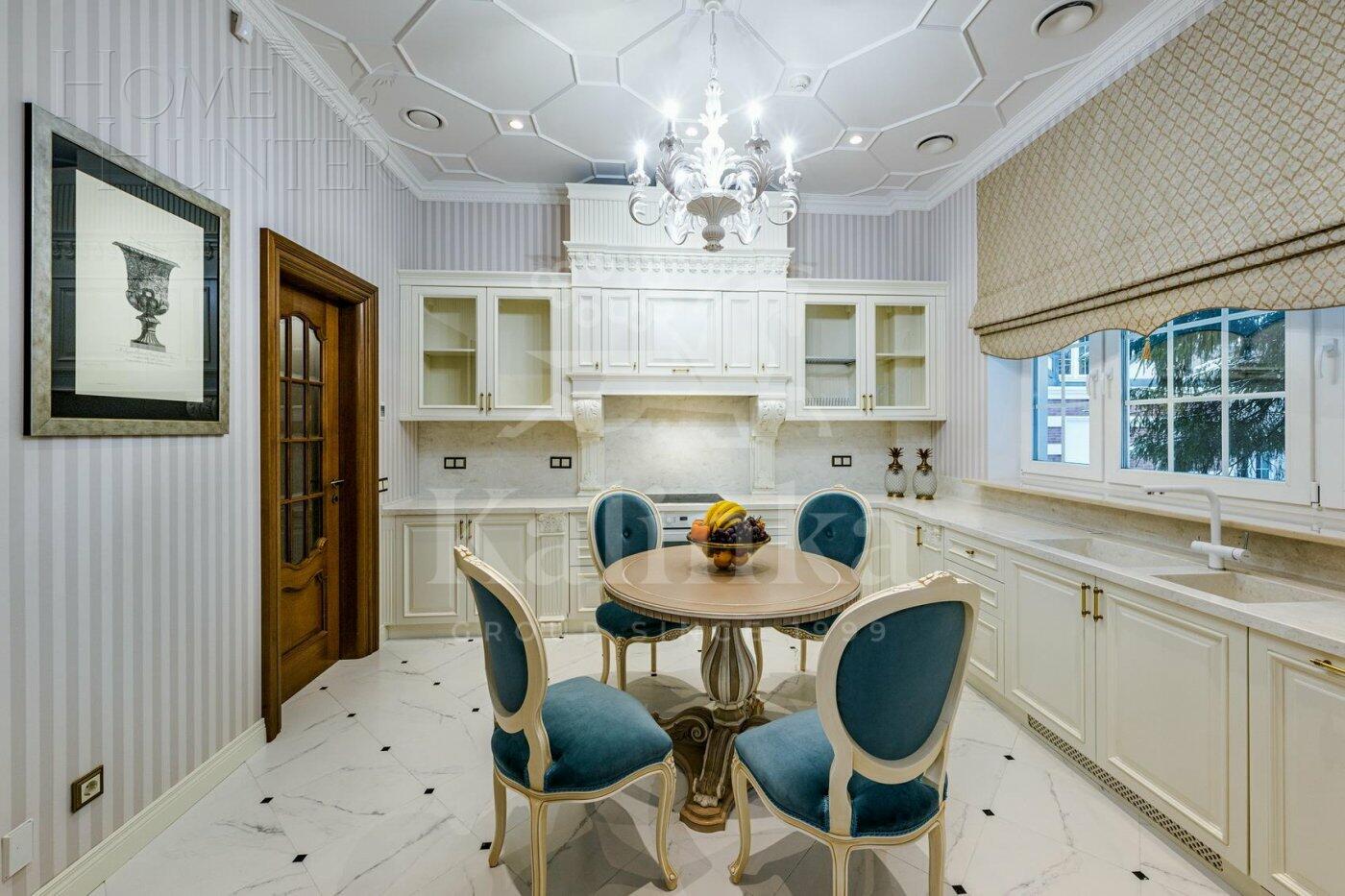 2-этажный коттедж 687 м² с отделкой