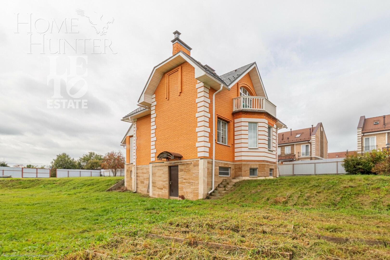 2-этажный коттедж 260 м² с отделкой