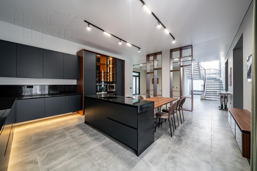 2-этажный коттедж 1 327 м² с отделкой