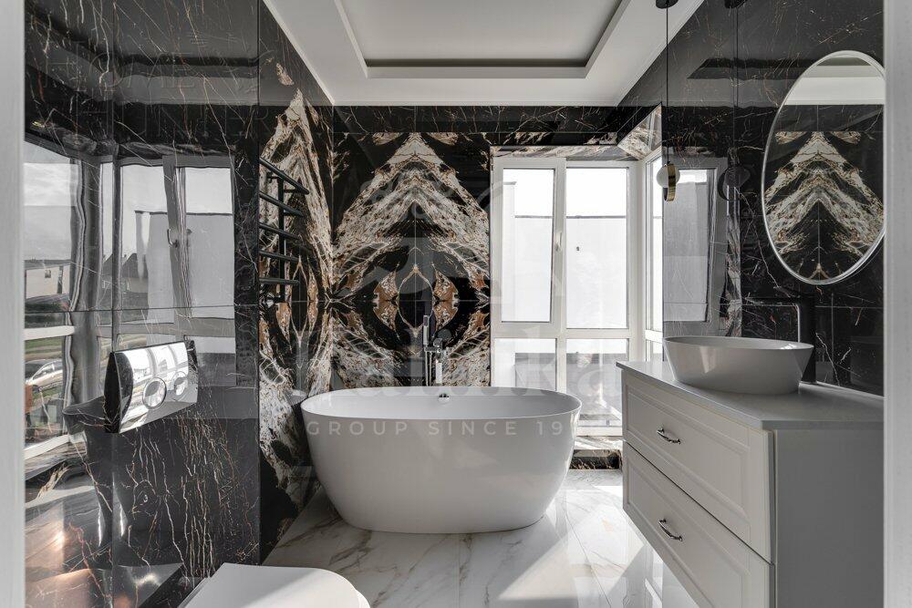 2-этажный коттедж 250 м² с отделкой