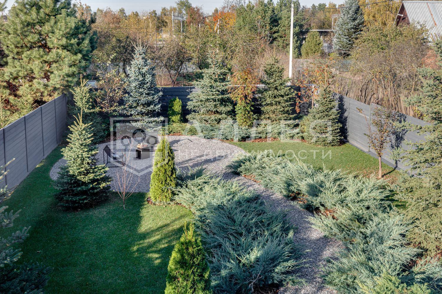 2-этажный коттедж 300 м² с отделкой