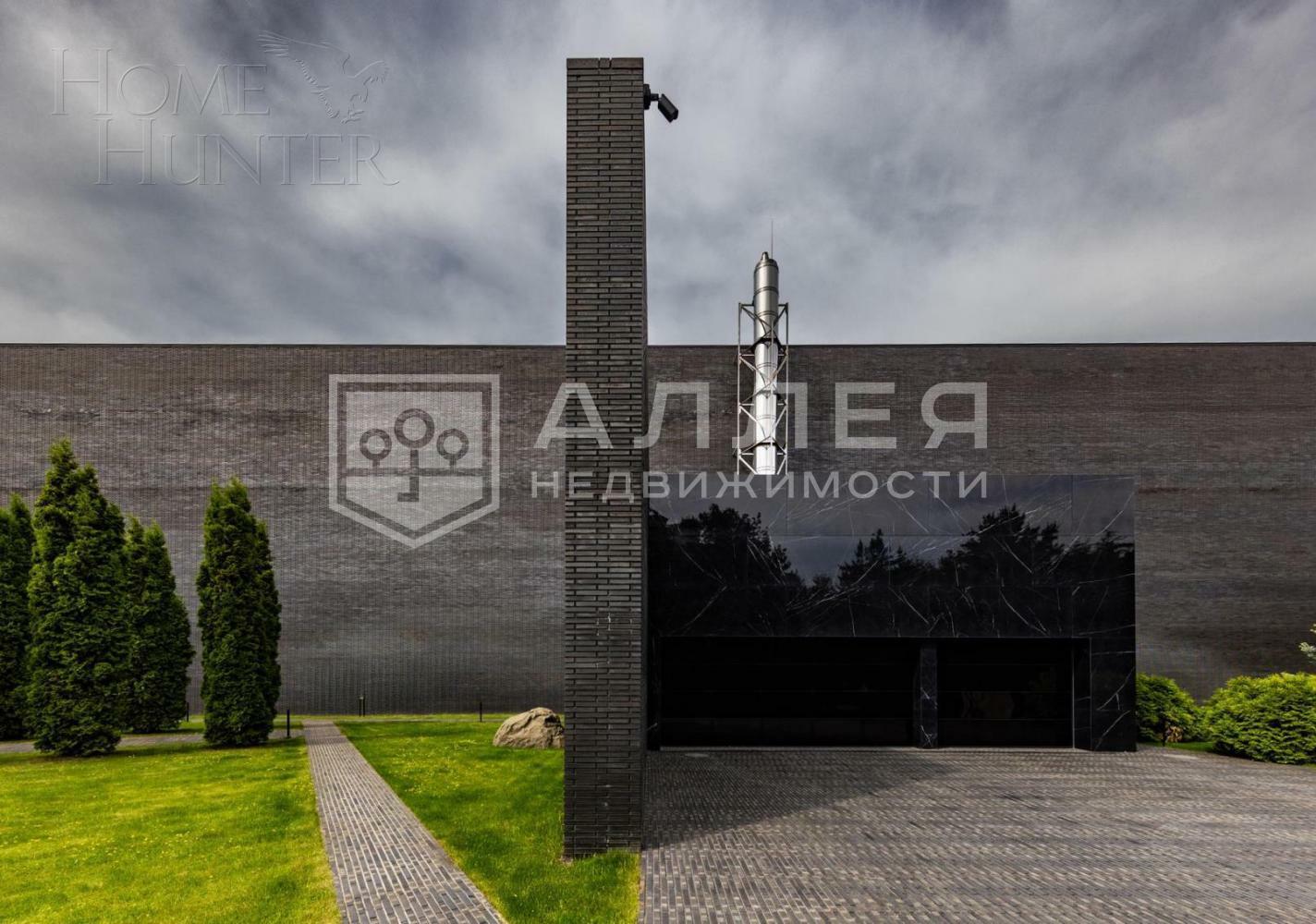 3-этажный коттедж 2 300 м² с отделкой