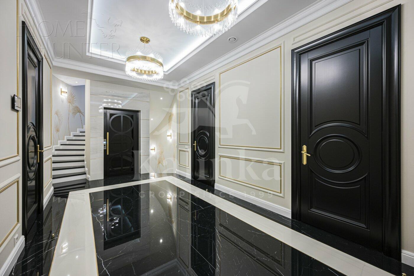 3-этажный коттедж 697 м² с отделкой