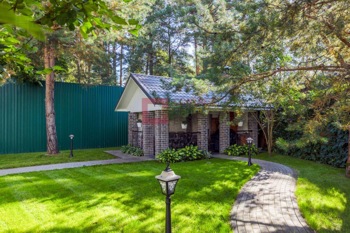 2-этажный коттедж 500 м² с отделкой