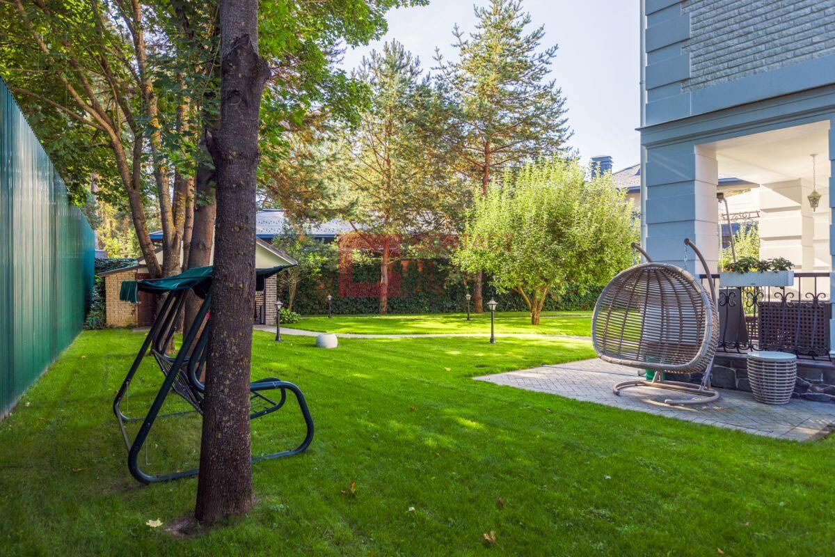 2-этажный коттедж 500 м² с отделкой