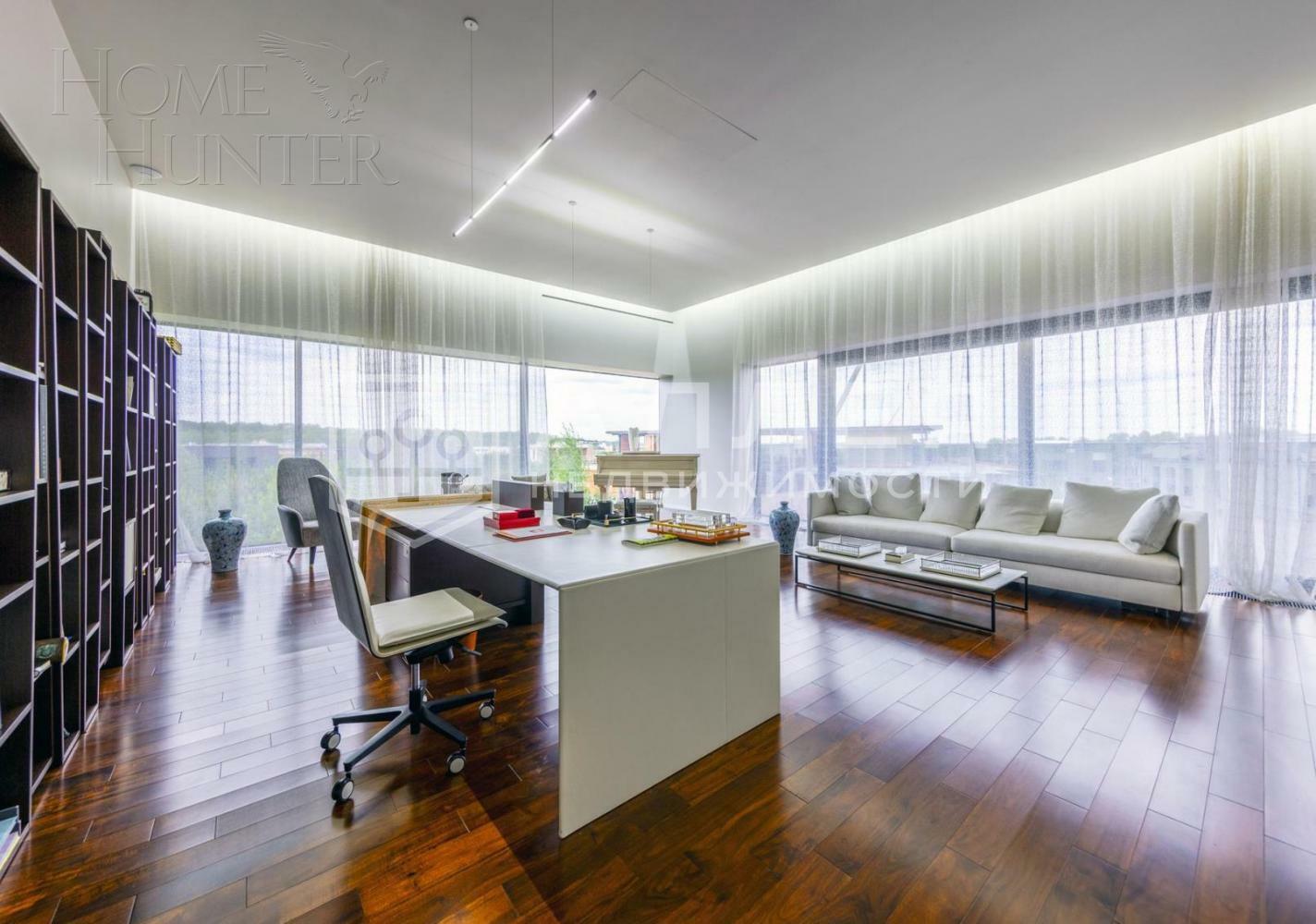 3-этажный коттедж 2 300 м² с отделкой