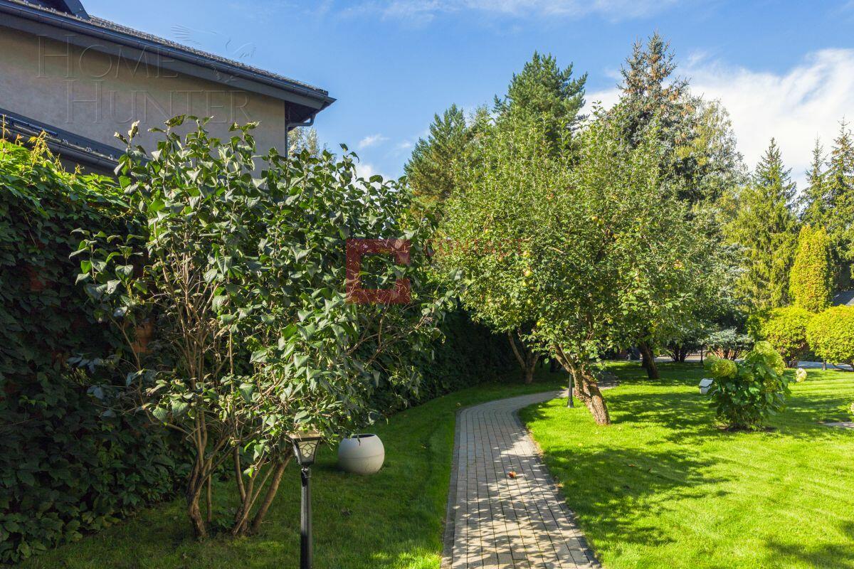 2-этажный коттедж 500 м² с отделкой