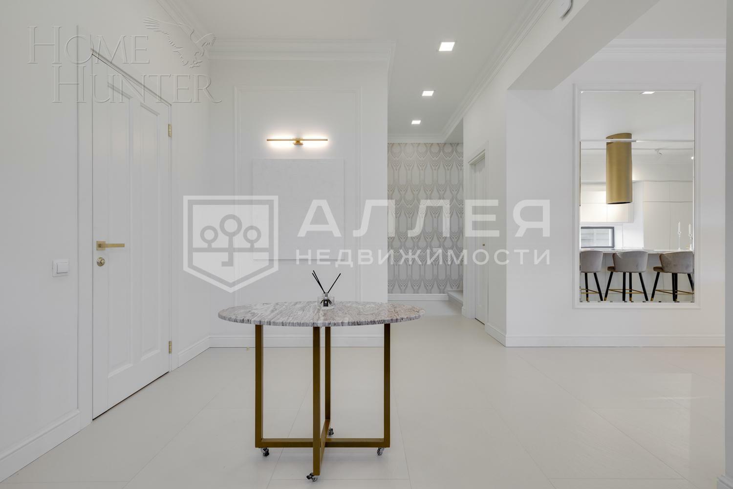 2-этажный коттедж 300 м² с отделкой