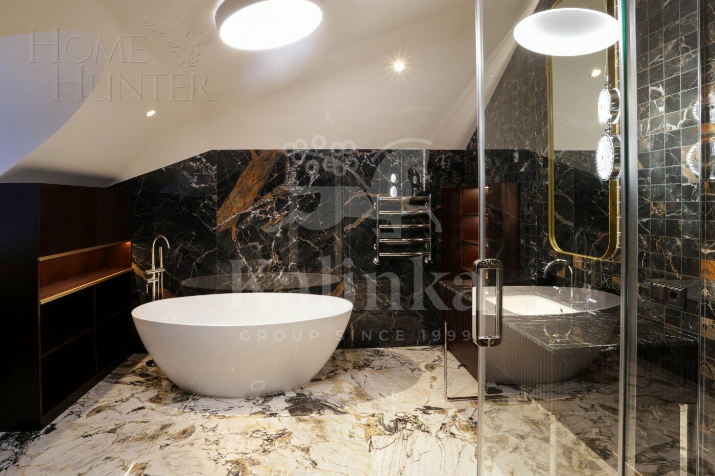 2-этажный коттедж 702 м² с отделкой