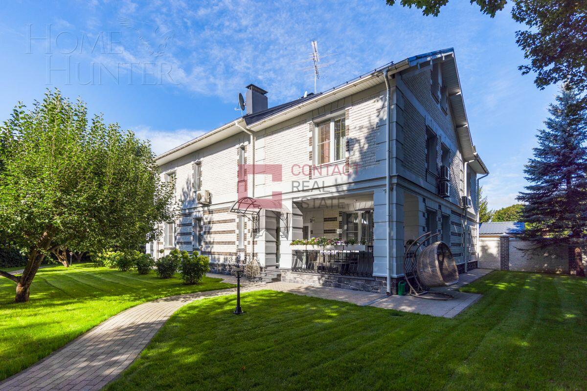 2-этажный коттедж 500 м² с отделкой