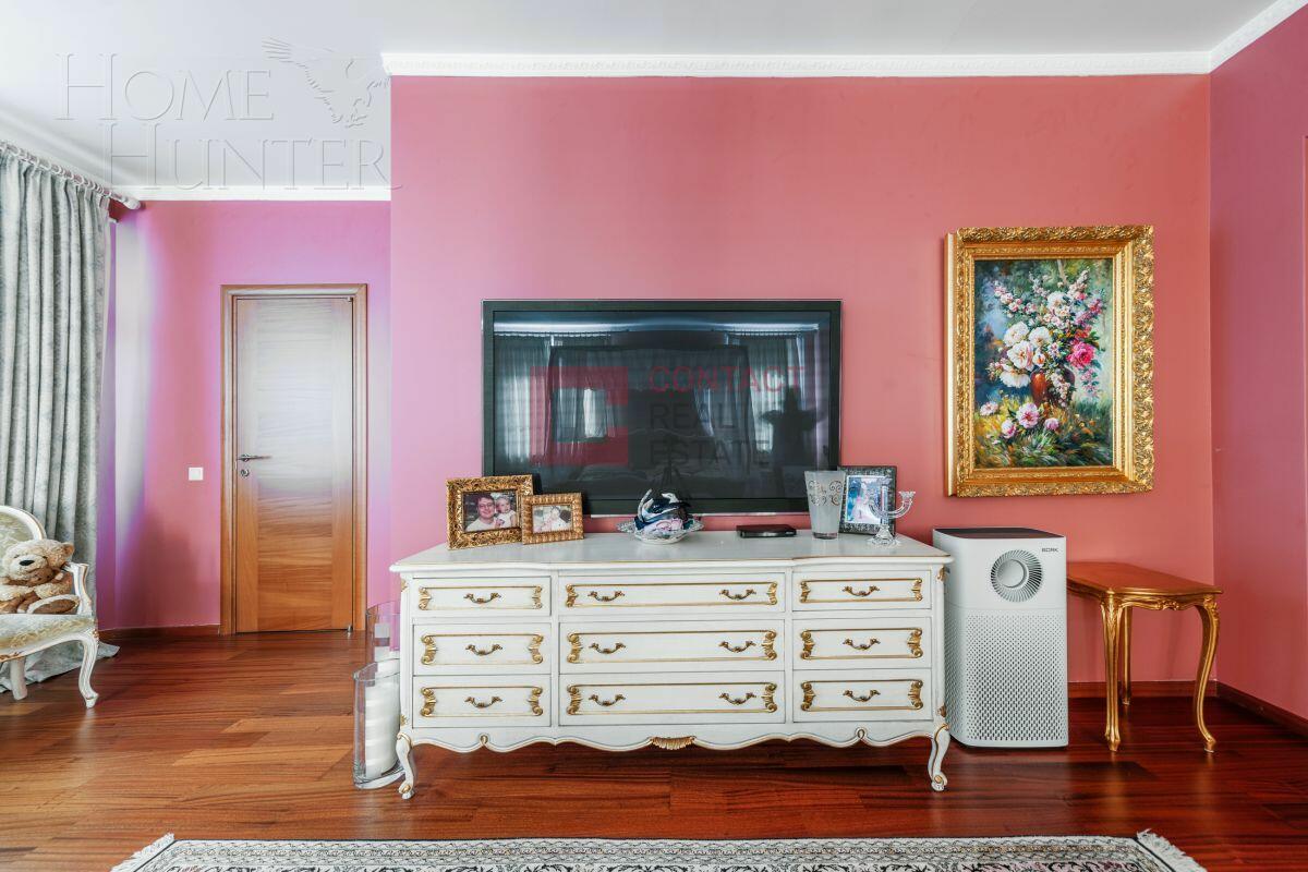 2-этажный коттедж 500 м² с отделкой