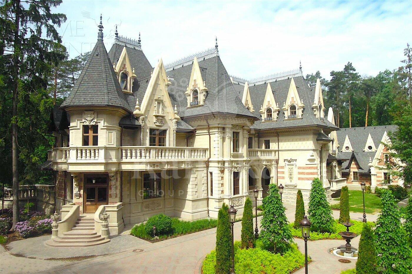 2-этажный коттедж 2 164 м² с отделкой